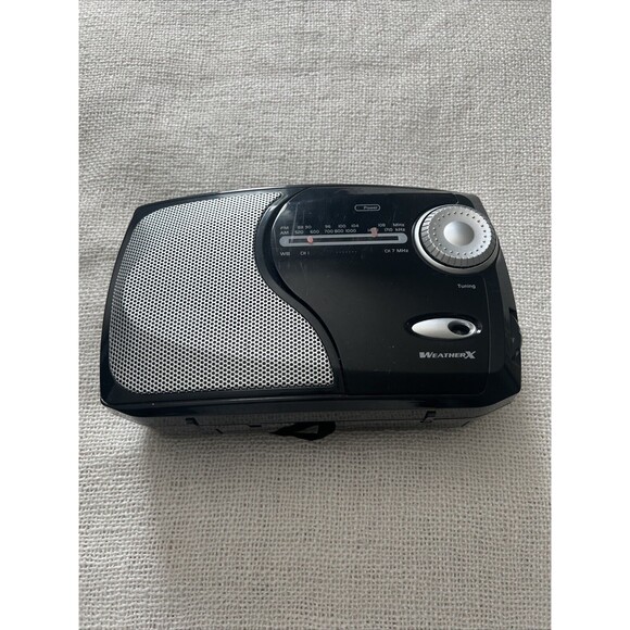 Vintage WeatherX GPX WB AM FM Weather Radio WR282B *Tested - Picture 2 of 9